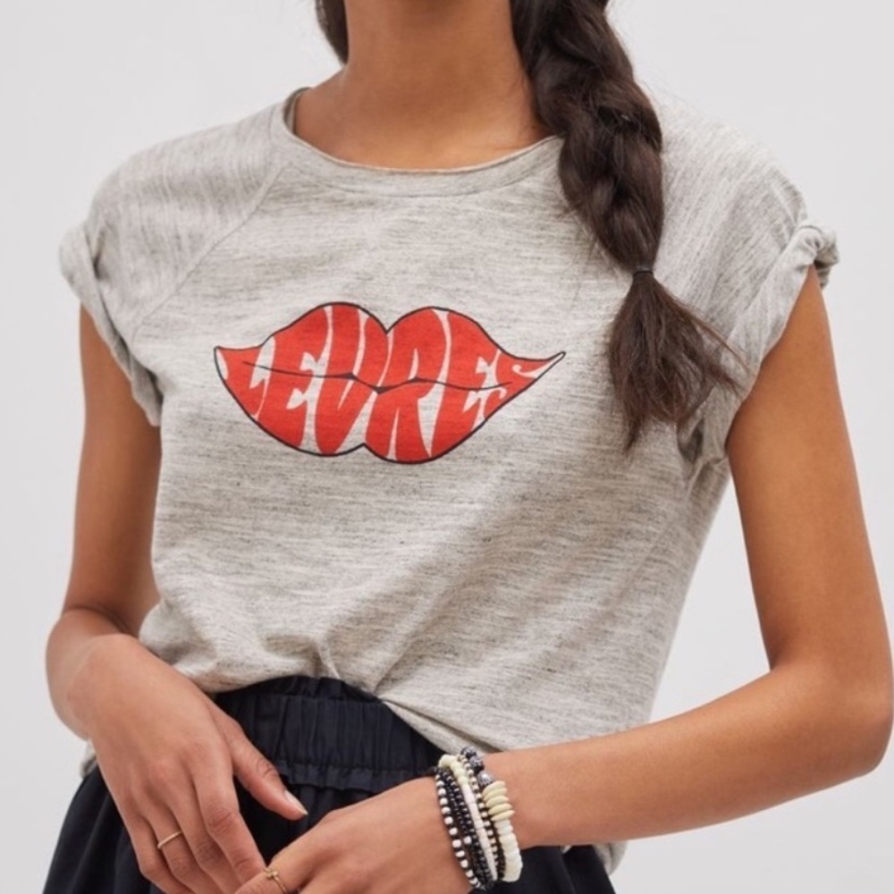 Maeve  Anthropologie, Grey, red lip graphic T-shirt